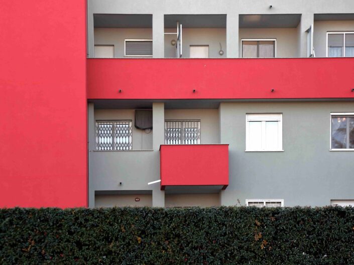 Fondo Giuliano Leone Milano architettureo in via Bardolino 2018 2 scaled