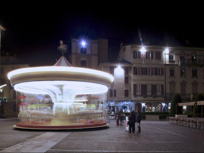 Fondo Roberto Longoni - Como - Piazza Volta - 29 dicembre 2013
