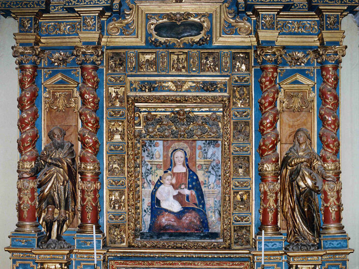 Fondo Afi - Casorate Sempione - Chiesa di santa Maria Assunta (1637) - Altare di san Tito di Antonio Pino - Foto Claudio Argentiero - 1990