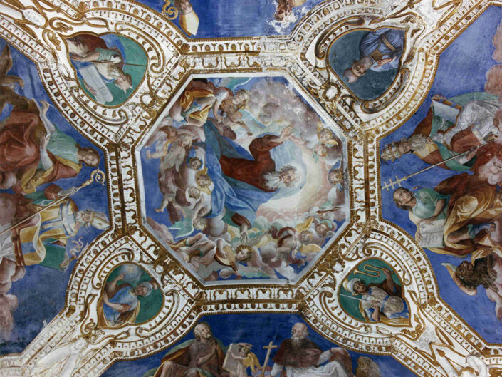 Fondo Afi - Leggiuno - Eremo di santa Caterina del Sasso (Sec. XIV) - Affresco della volta sopra l'altare - Foto Franco Rinaldin - 1990
