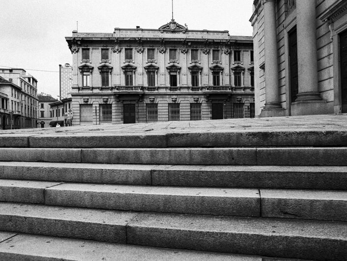 Fondo Afi - Gallarate - Palazzo Borghi Municipio - Foto Claudio Argentiero - 1999