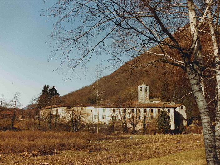 Fondo Afi - Ganna - Badia di San Gemolo - Foto Franco Margnini - 1991