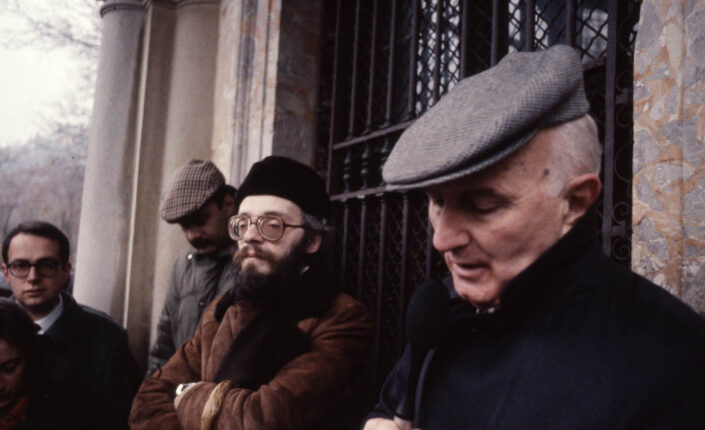 Fondo Claudio Argentiero, Roberto Bosio e Franco Pontiggia - Varese - Sacro Monte - Giovannii Testori - 1985- Foto di F. Pontiggia