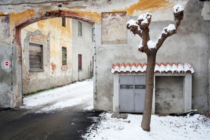 Fondo AFI - Alto Milanese - Robecchetto con Induno - Cascina Padregnana - 2009 - Foto Claudio Argentiero