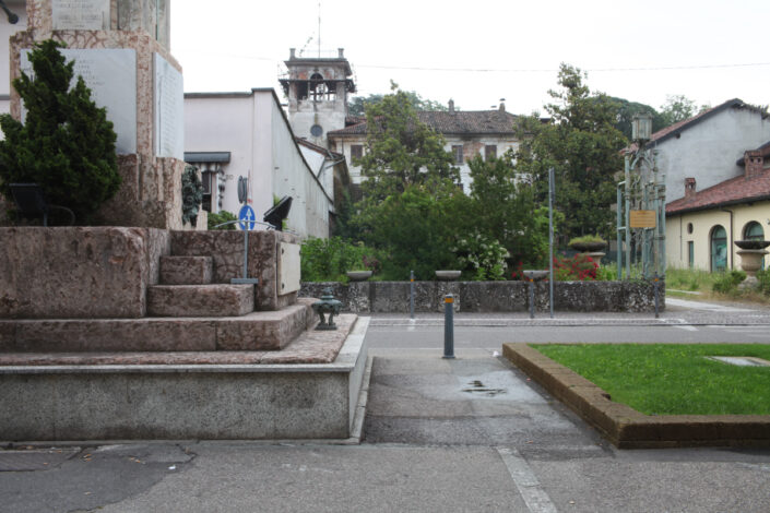 Fondo AFI - Alto Milanese - Buscate - Villa Rosales da piazza Francesco Baracca - 2016 - Foto Roberto Bosio