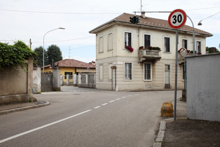 Fondo AFI - Alto Milanese - Magnago - Via Virgilio da via Marconi - 2016 - Foto Roberto Bosio