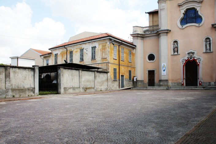 Fondo AFI - Alto Milanese - Magnago - Piazza Pio IX - Chiesa di San Michele - 2016 - Foto Roberto Bosio