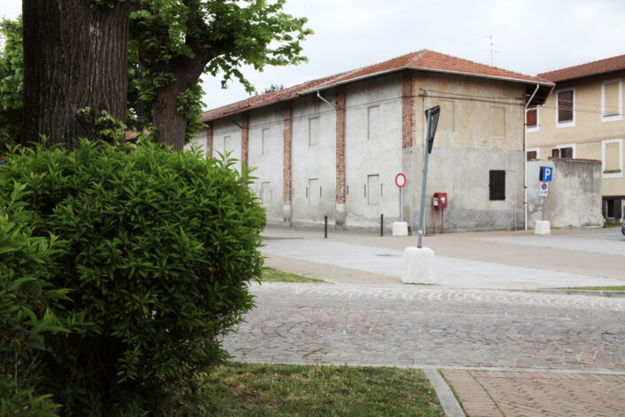 Fondo AFI - Alto Milanese - Nosate - Piazza Borromeo - 2016 - Foto Roberto Bosio