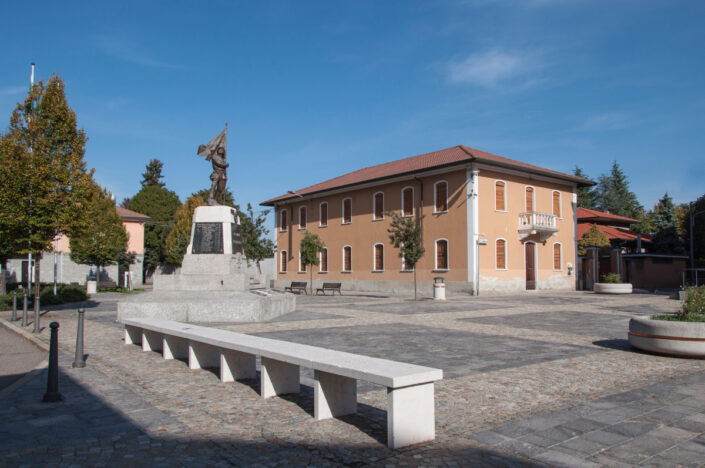 Fondo AFI - Alto Milanese - Villa Cortese - Piazza Vittorio Veneto - 2022 - Foto Silvia Lagostina