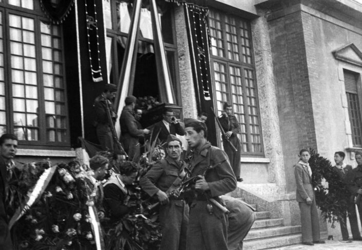 Fondo ANPI Solbiate Olona - Funerale del partigiano Antonio Turconi (15/05/1921-27/04/1945)