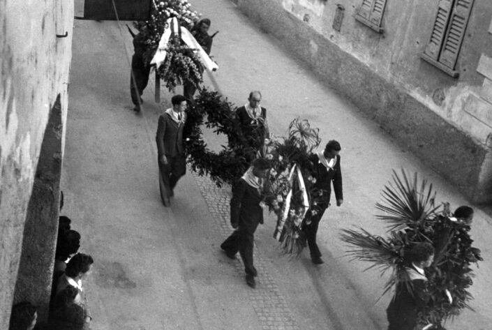 Fondo ANPI Solbiate Olona - Funerale del partigiano Antonio Turconi (15/05/1921-27/04/1945)