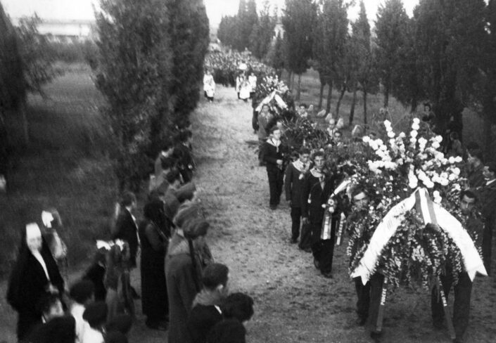 Fondo ANPI Solbiate Olona - Funerale del partigiano Antonio Turconi (15/05/1921-27/04/1945)