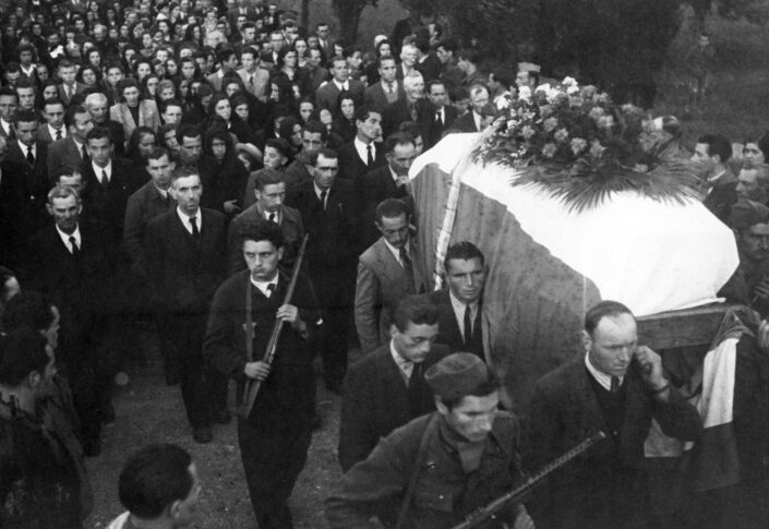 Fondo ANPI Solbiate Olona - Funerale del partigiano Antonio Turconi (15/05/1921-27/04/1945)