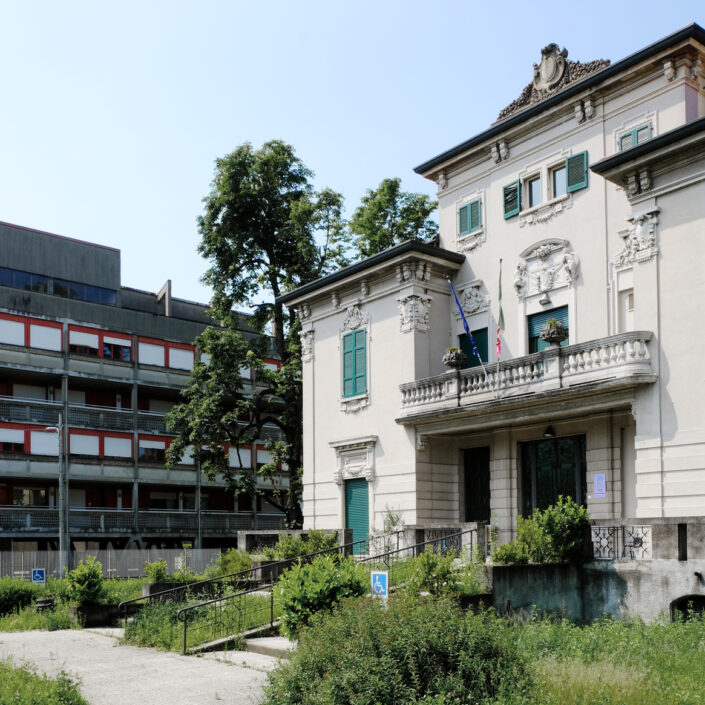 Fondo Claudio Argentiero - Busto Arsizio - Ritratti urbani - Piazza Leone XIII - Villa Gagliardi - 2024