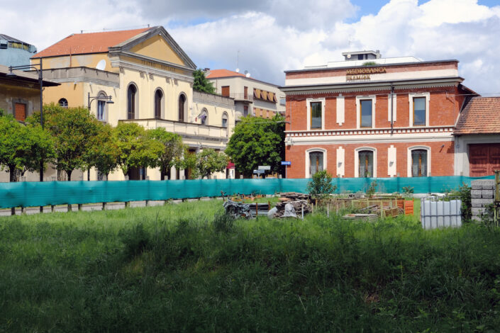 Fondo Claudio Argentiero - Busto Arsizio - Ritratti urbani - Teatro Sociale visto da via Vincenzo Monti - 2024