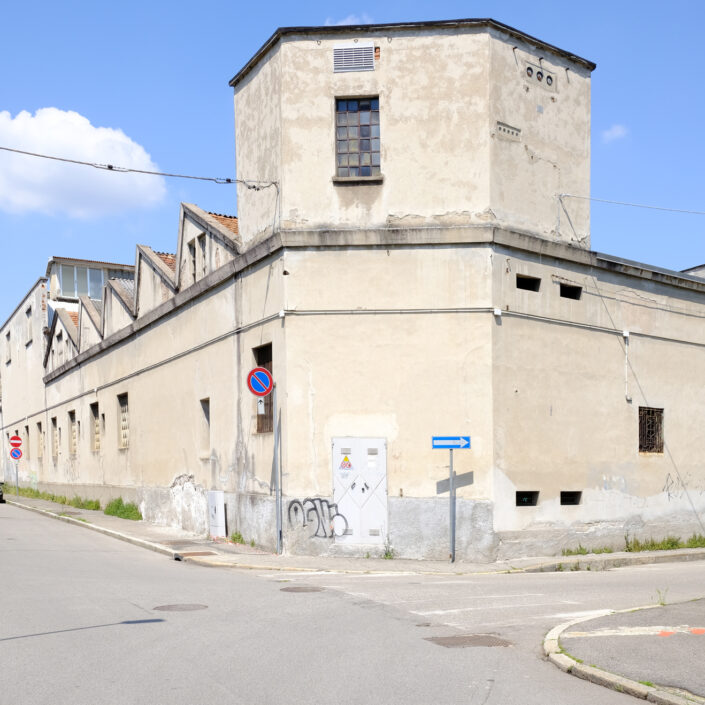 Fondo Claudio Argentiero - Busto Arsizio - Ritratti urbani - Via Carlo Poerio - 2024