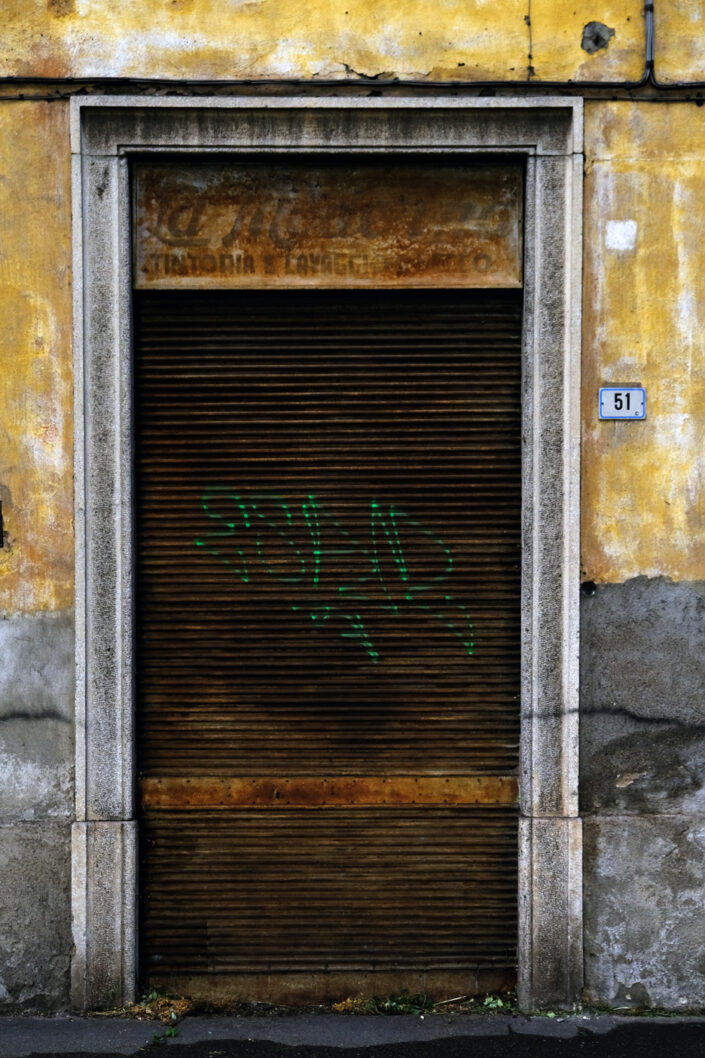 Fondo Claudio Argentiero - Busto Arsizio - Ritratti urbani - Via Magenta - 2024