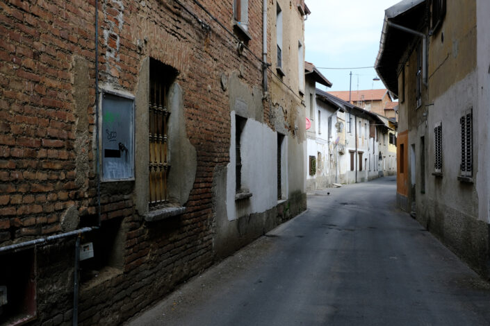 Fondo Claudio Argentiero - Busto Arsizio - Ritratti urbani - Via San Carlo - 2024