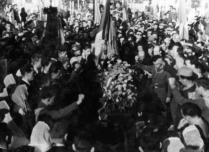 Fondo ANPI Solbiate Olona - Funerale del partigiano Stefano Ghioldi (24/07/1919-04/11/1944)