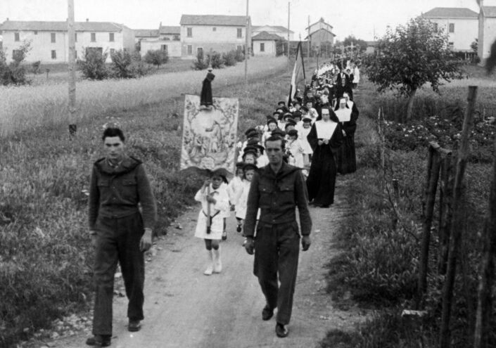 Fondo ANPI Solbiate Olona - Funerale del partigiano Stefano Ghioldi (24/07/1919-04/11/1944)