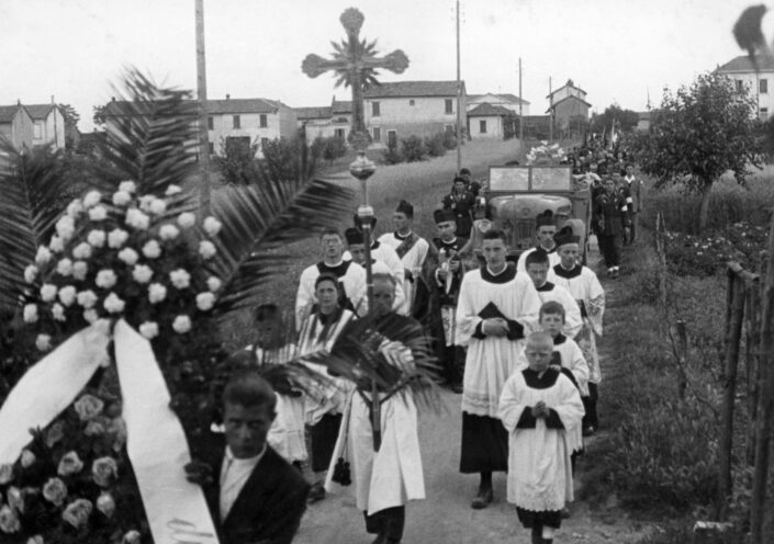 Fondo ANPI Solbiate Olona - Funerale del partigiano Stefano Ghioldi (24/07/1919-04/11/1944)