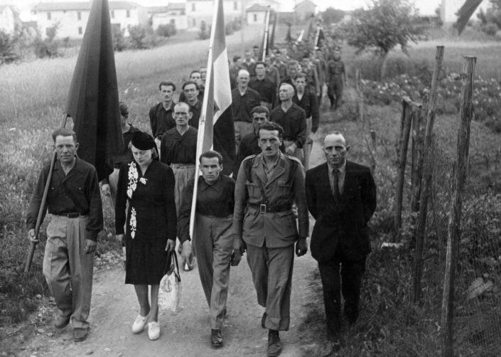 Fondo ANPI Solbiate Olona - Funerale del partigiano Stefano Ghioldi (24/07/1919-04/11/1944)