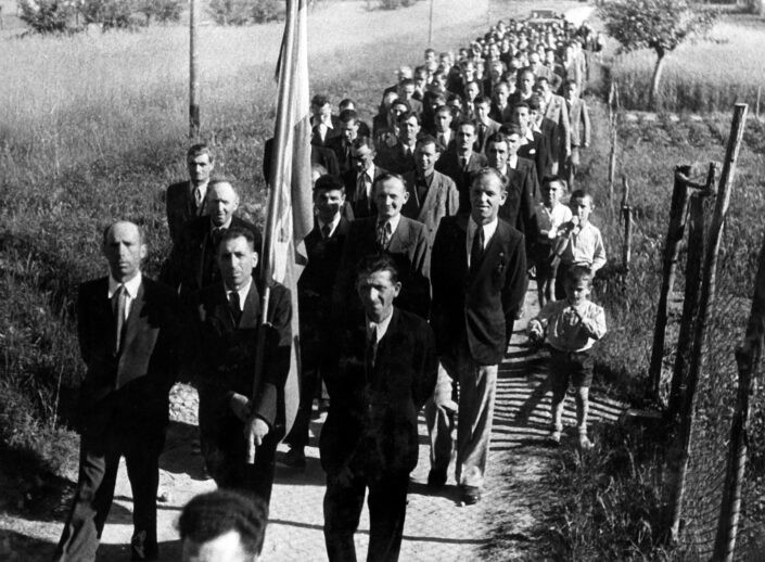 Fondo ANPI Solbiate Olona - Funerale del partigiano Stefano Ghioldi (24/07/1919-04/11/1944)