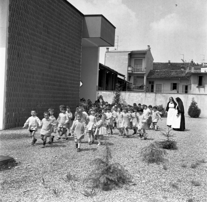 Fondo Giuseppe Ferrario- Asilo di San Macario- Maggio 1969